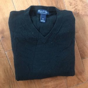 Davis & Squire Men’s Merino Wool Sweater